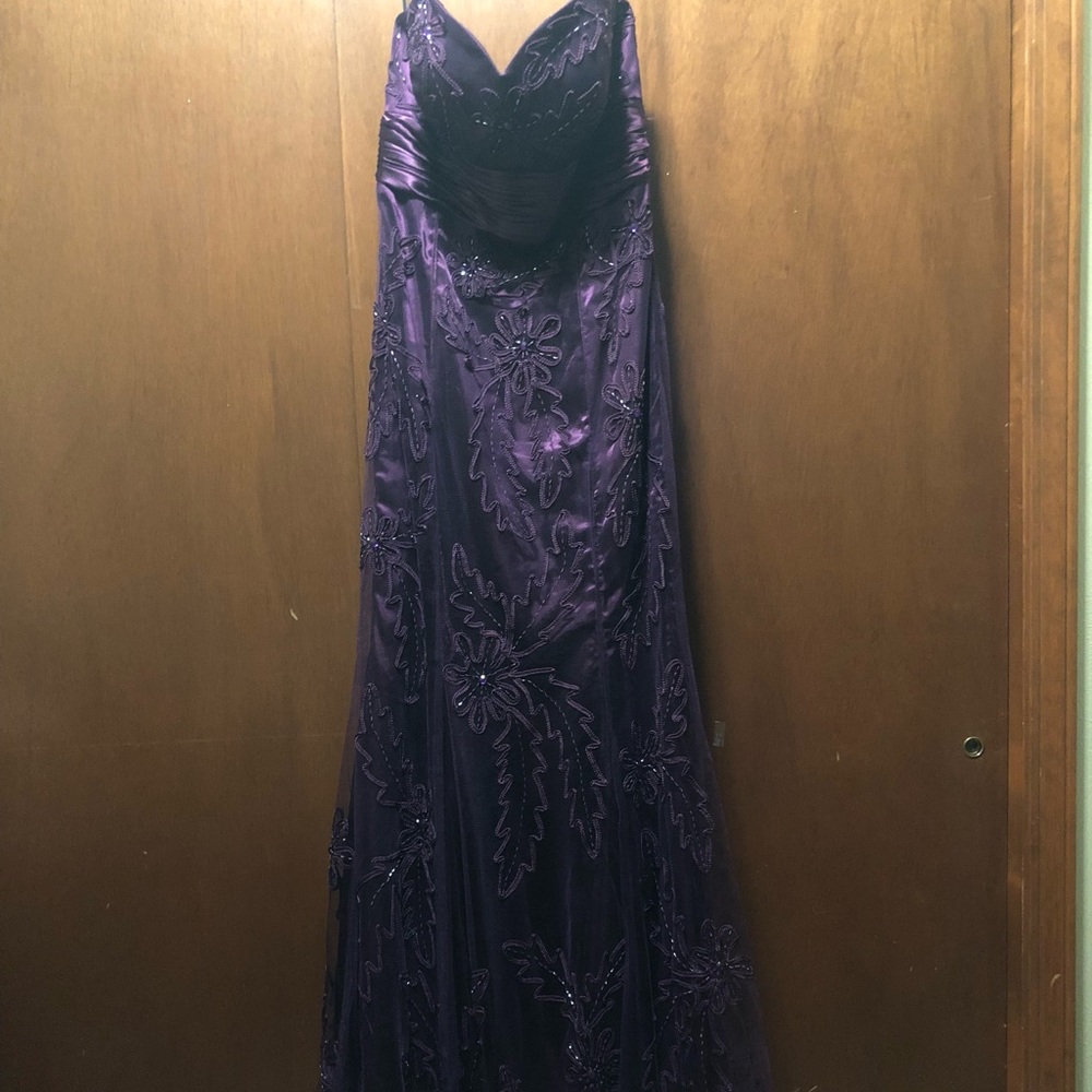 Prom/ pageant gown